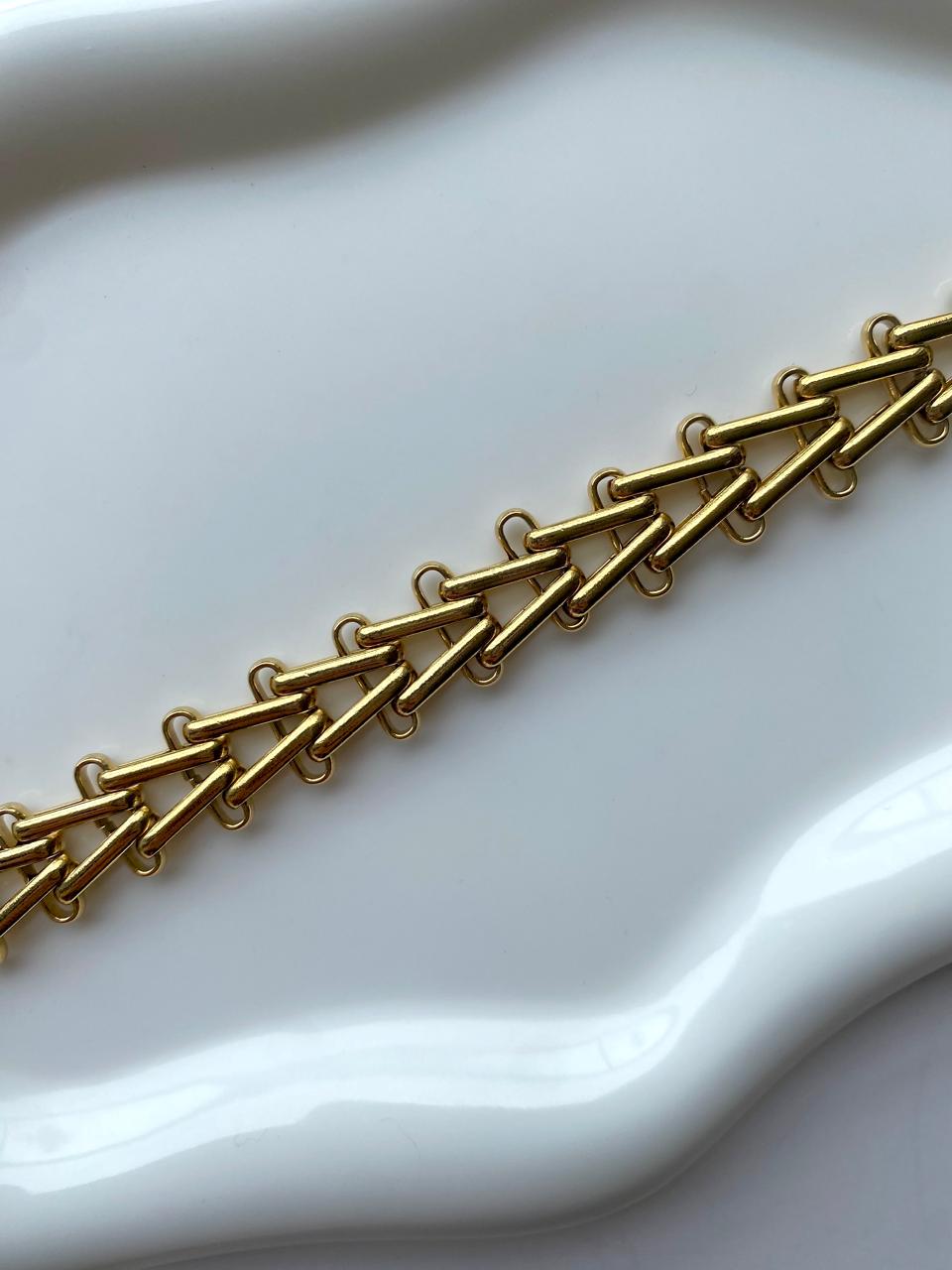 Pulsera "Flecha Dorada"