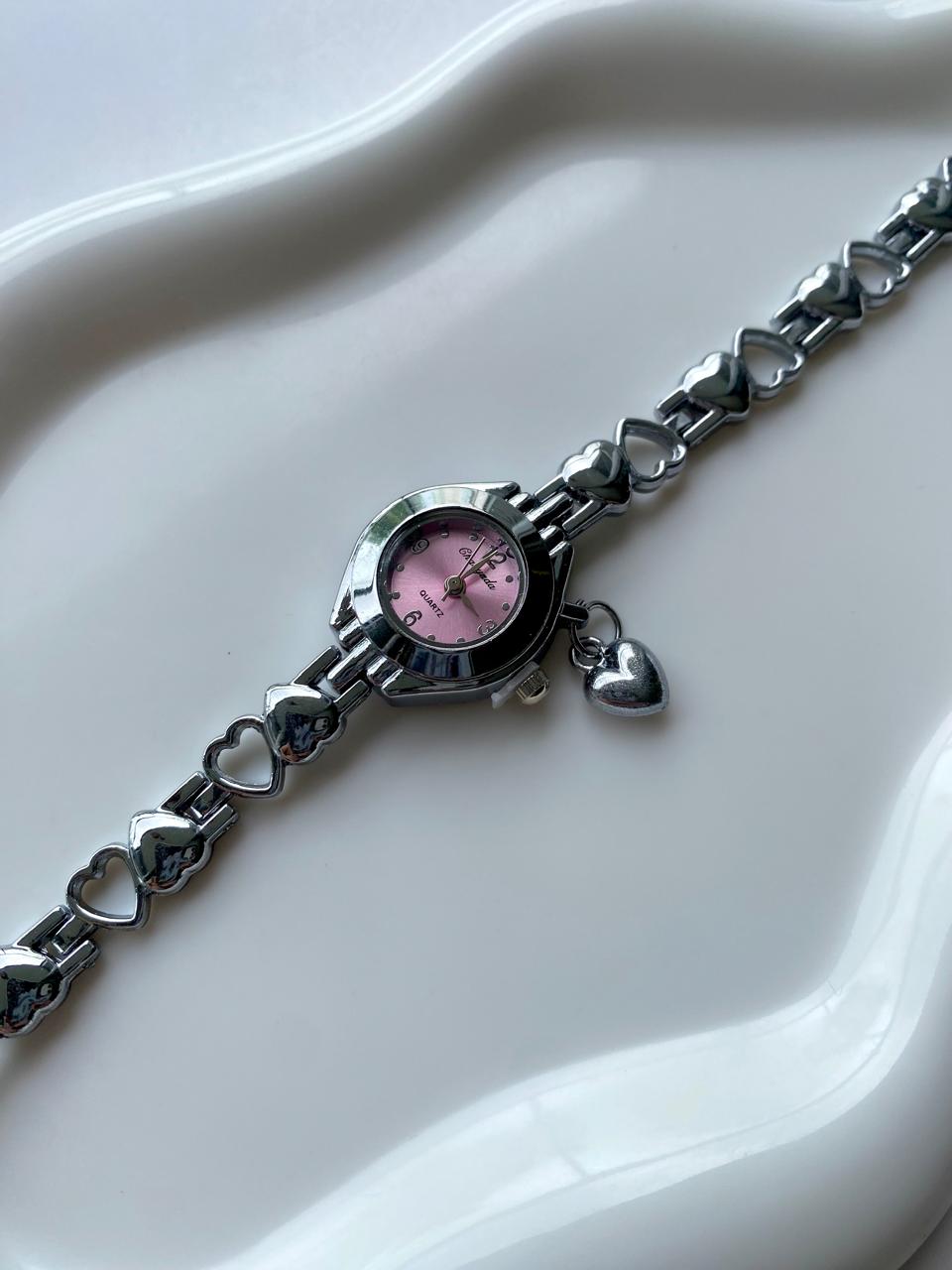 Reloj "Corazón Rosado"