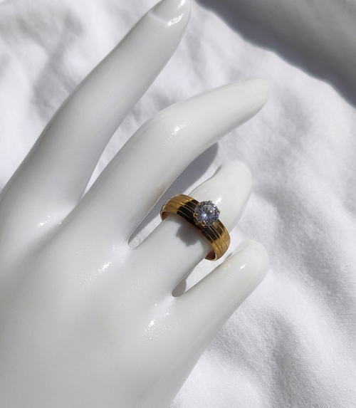 Anillo Nº1 - Colección Poesía Dorada