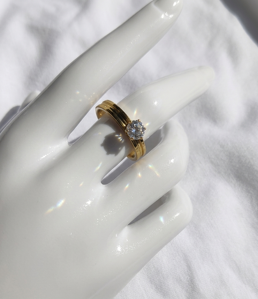 Anillo Nº8  - Colección Poesía Dorada