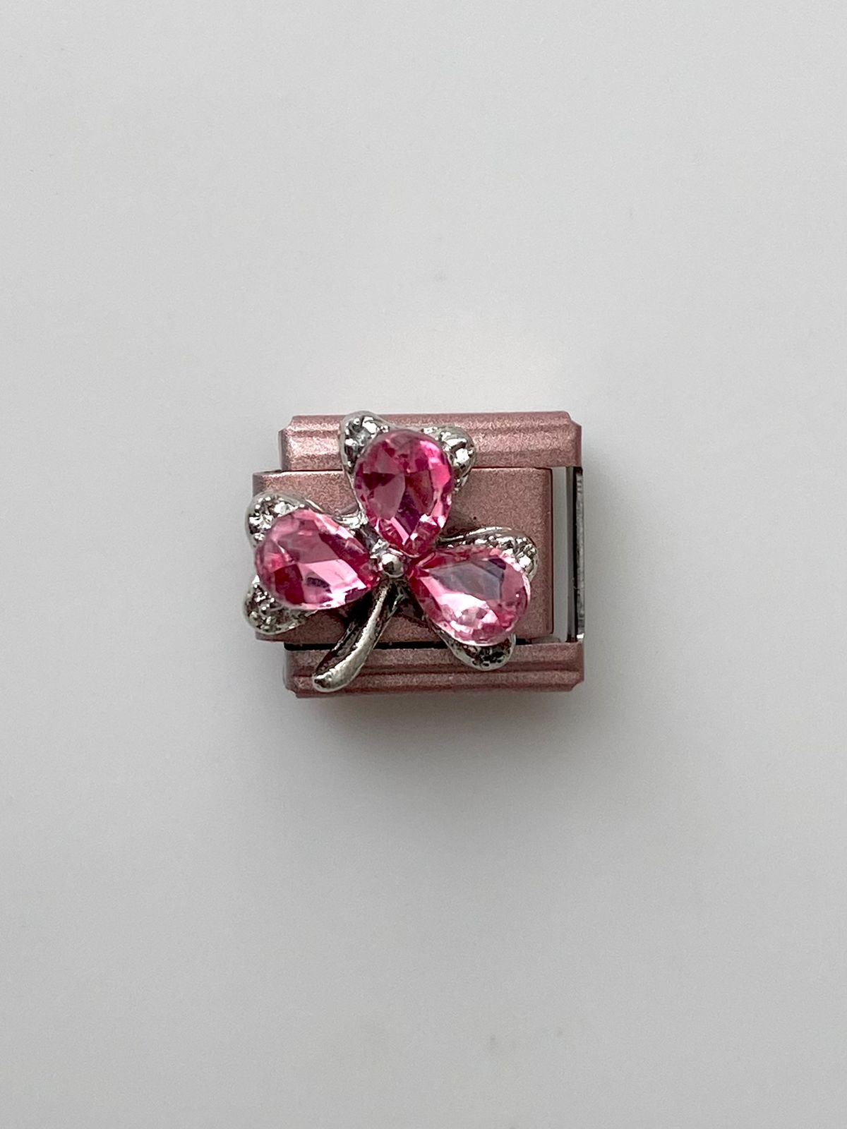 Charm con diseño: 27