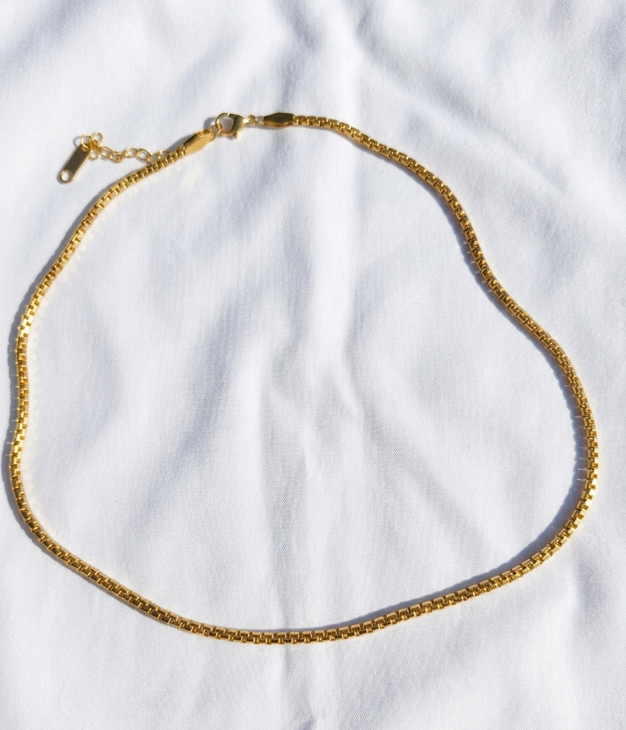 Collar dorado Nº5