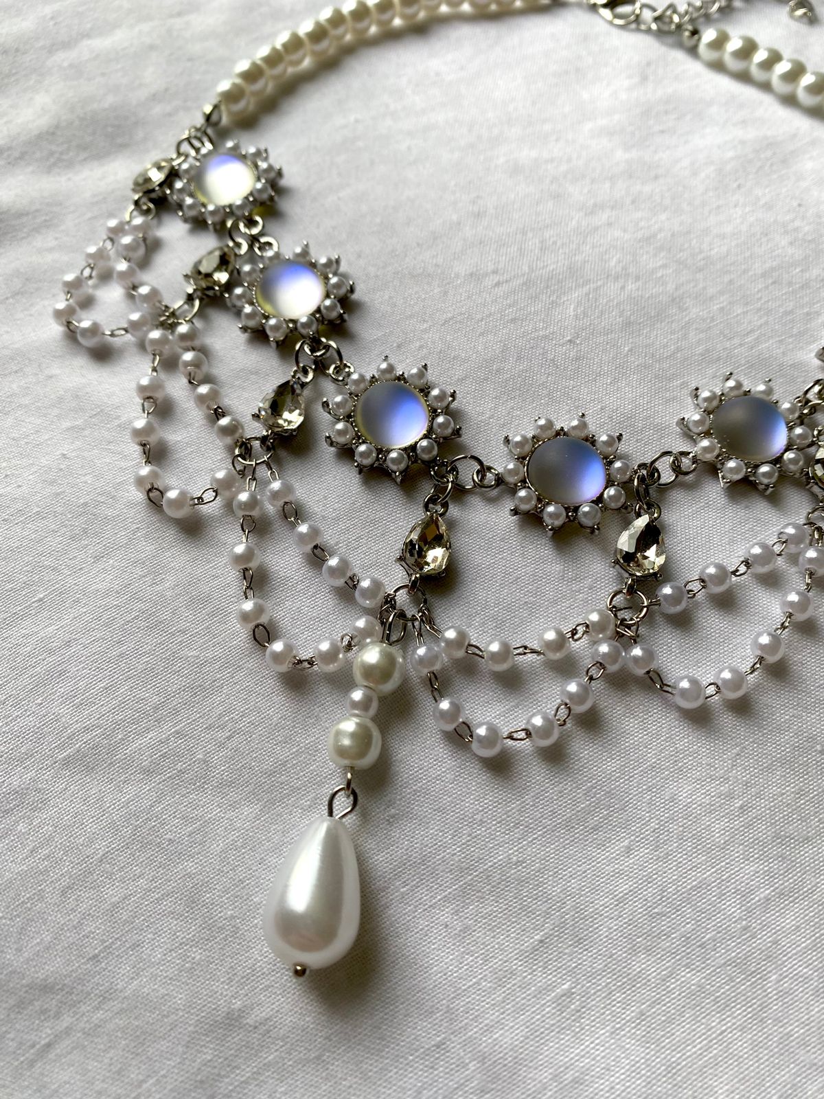 Collar “Reina de la Luna
