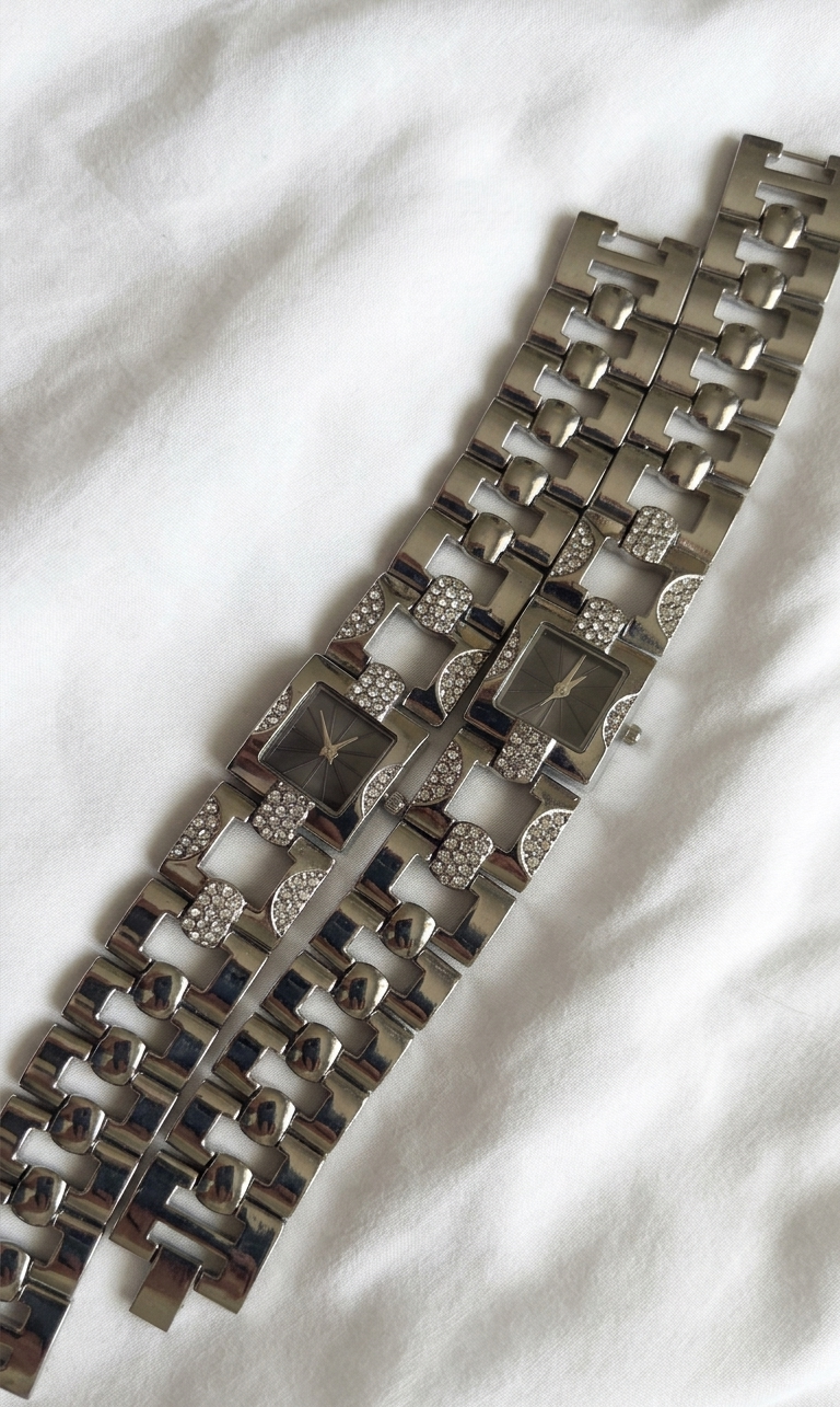 Reloj "Chrome" blanco