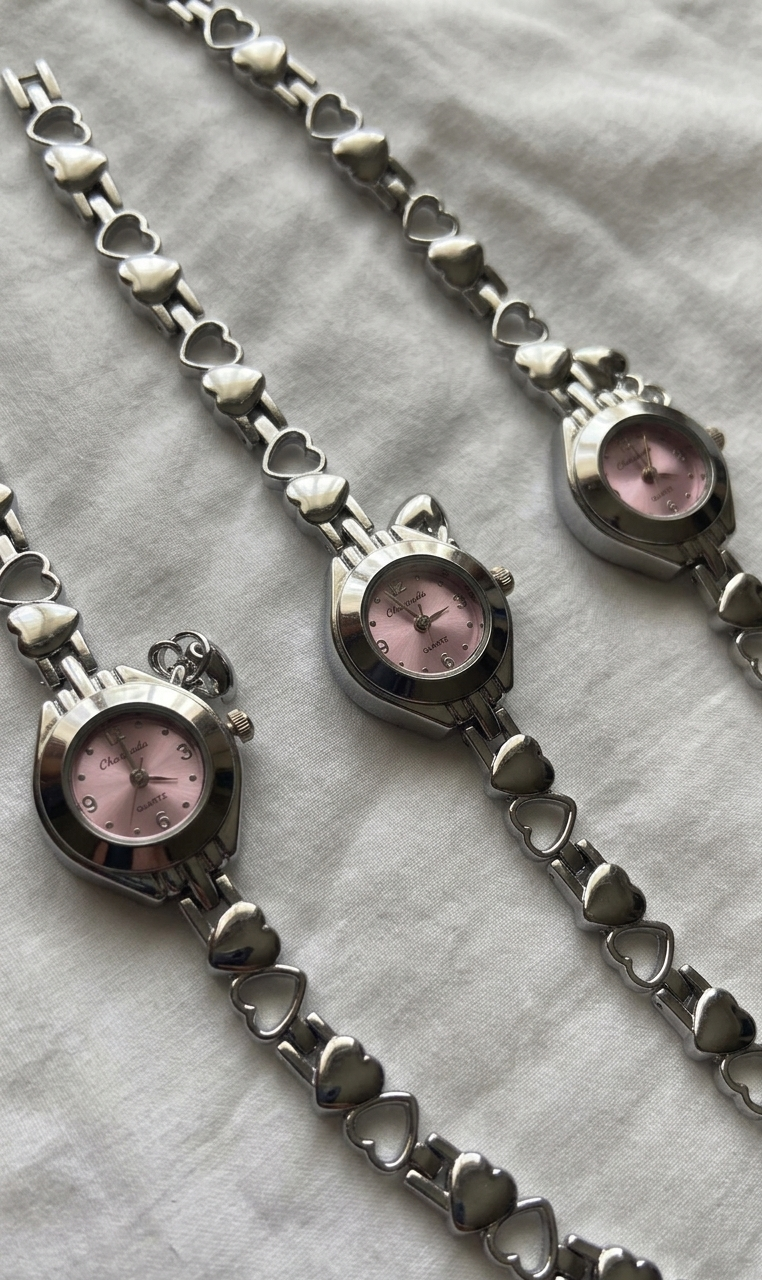 Reloj "Corazón Rosado"