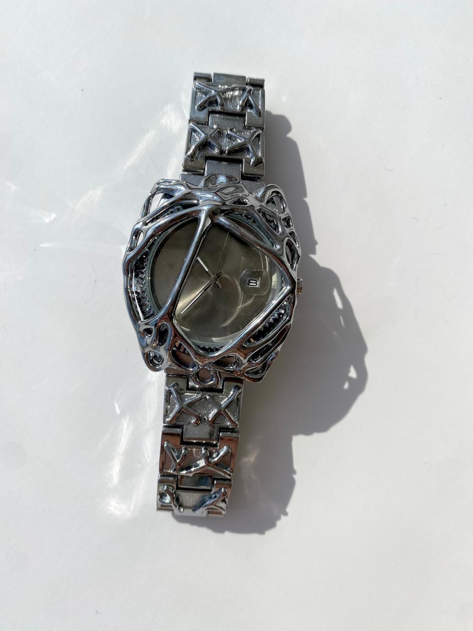 Reloj "Génesis"