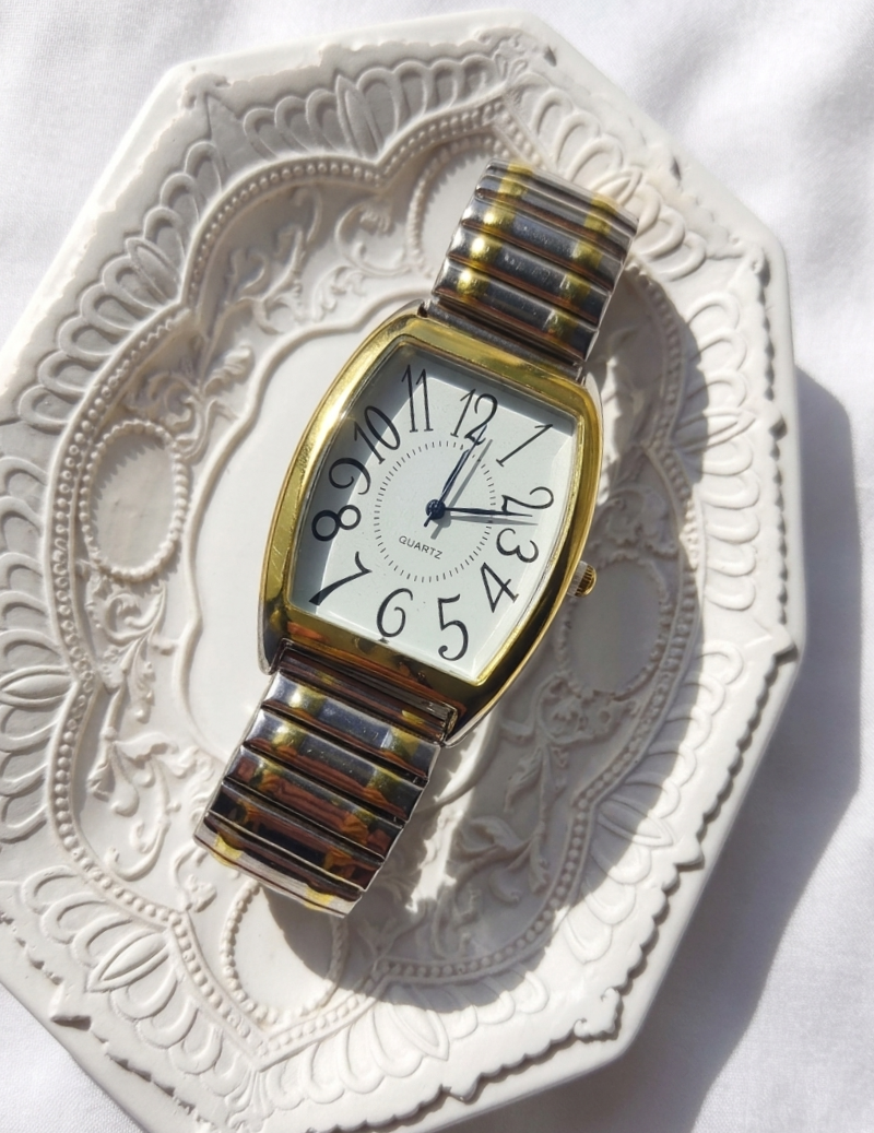 Reloj "Lázaro"