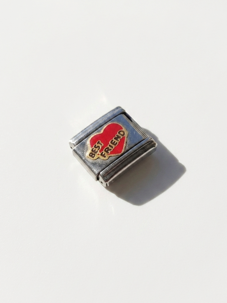 Charm con diseño: 64