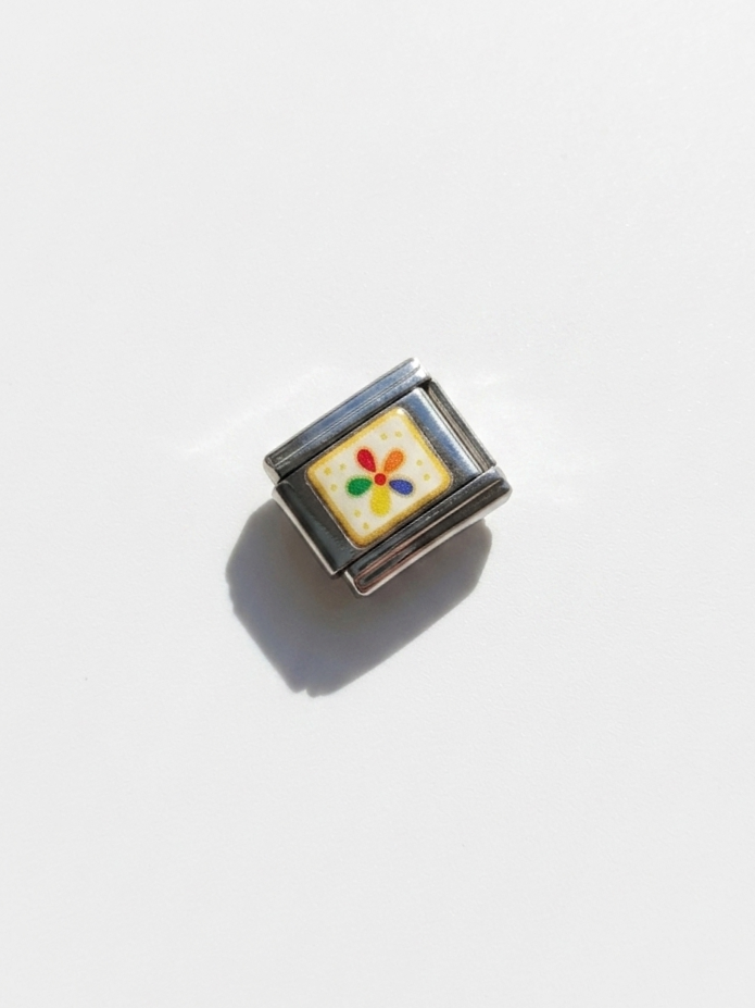 Charm con diseño: 56