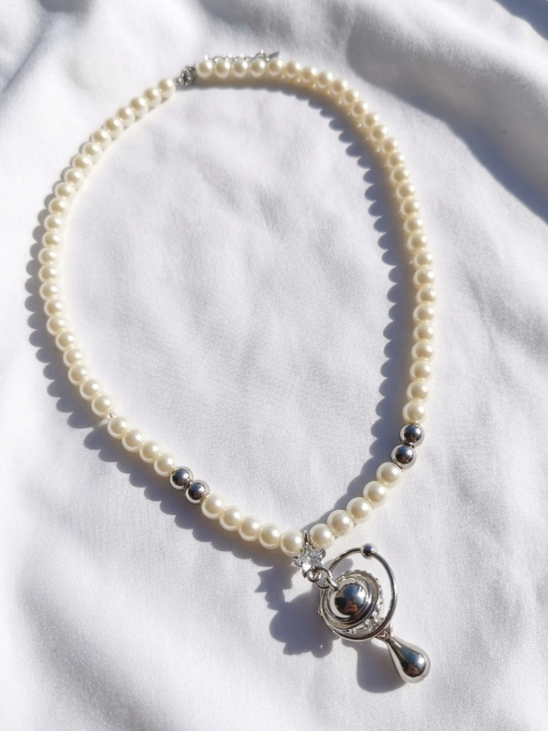 Collares