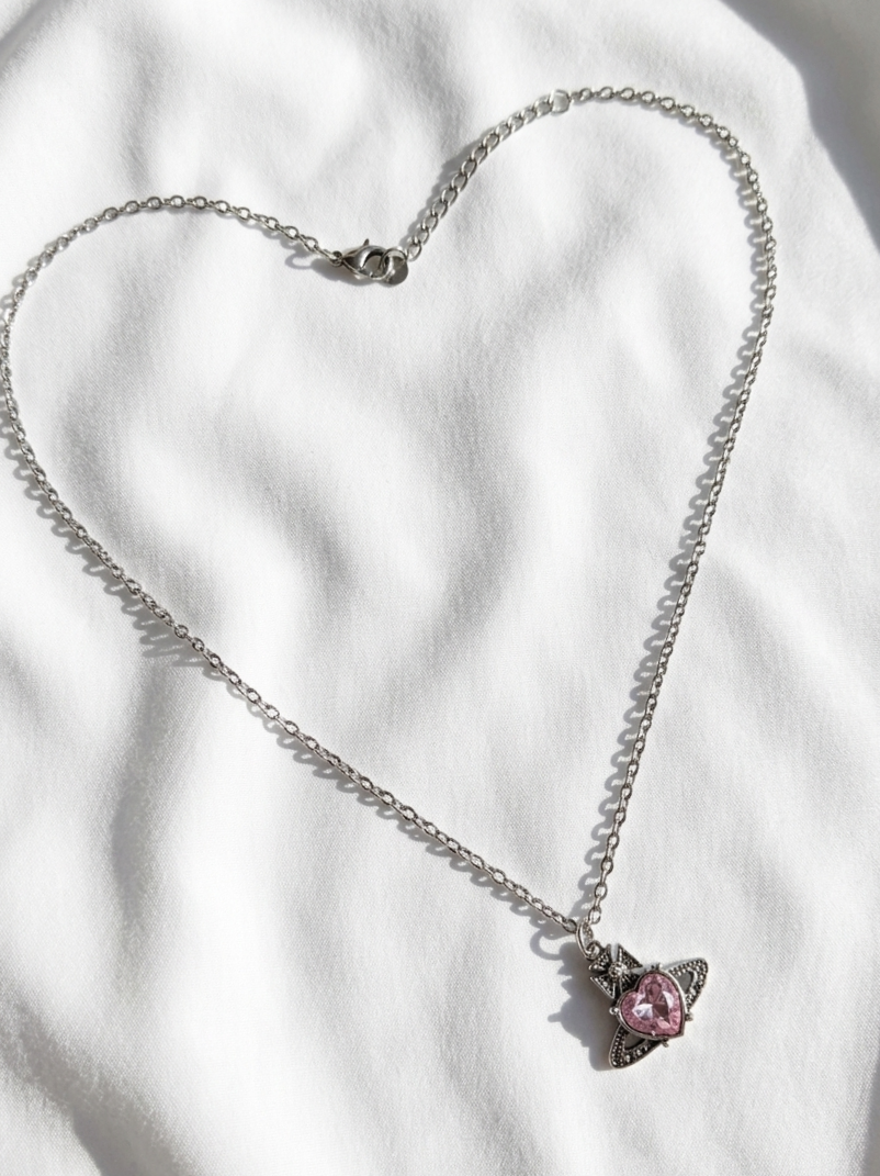 Collar “Saturno Romántico”