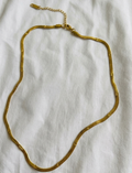 Collar dorado Nº2