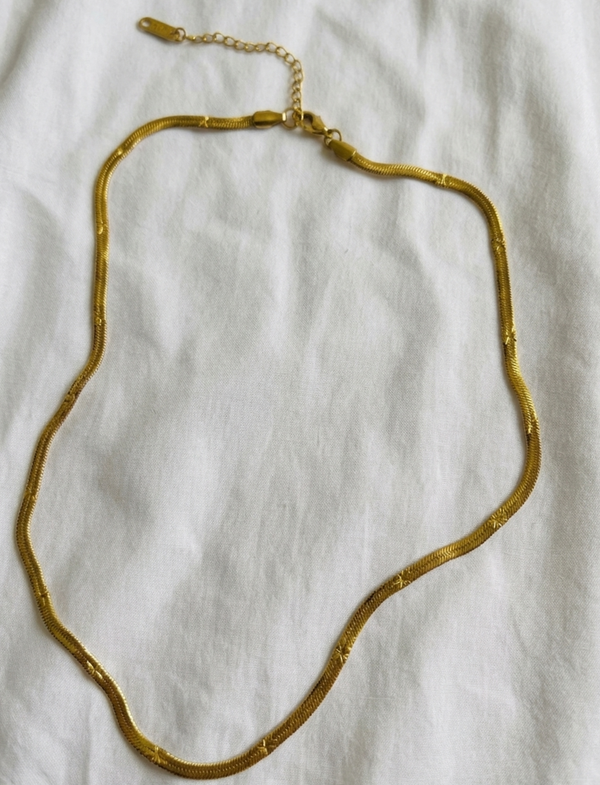 Collar dorado Nº2