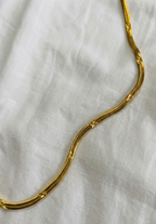 Collar dorado Nº2
