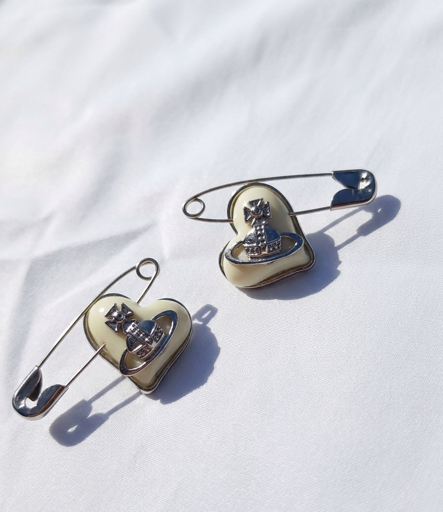 Aretes "Pin Heart"