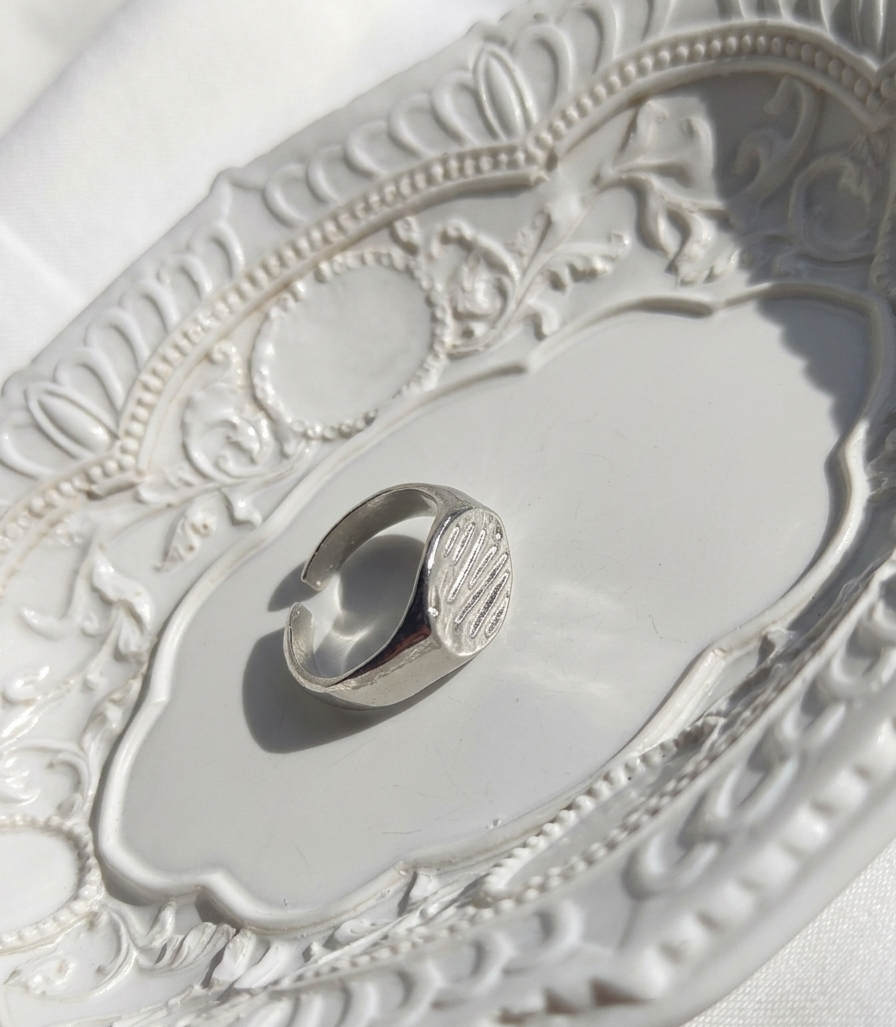 Anillo plateado Nº59