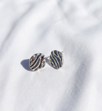 Aretes plateados Nº18
